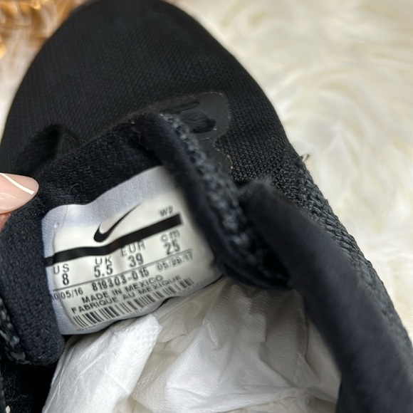 Nike Women's Revolution 3 Black Running Shoes, Size 8 - Picture 5 of 10